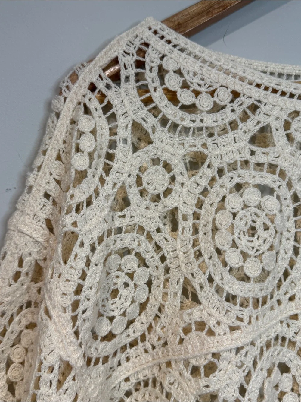 Zara Cream Crochet Lace Long Sleeve Crop Top Black Trim Boho Festival Sheer M